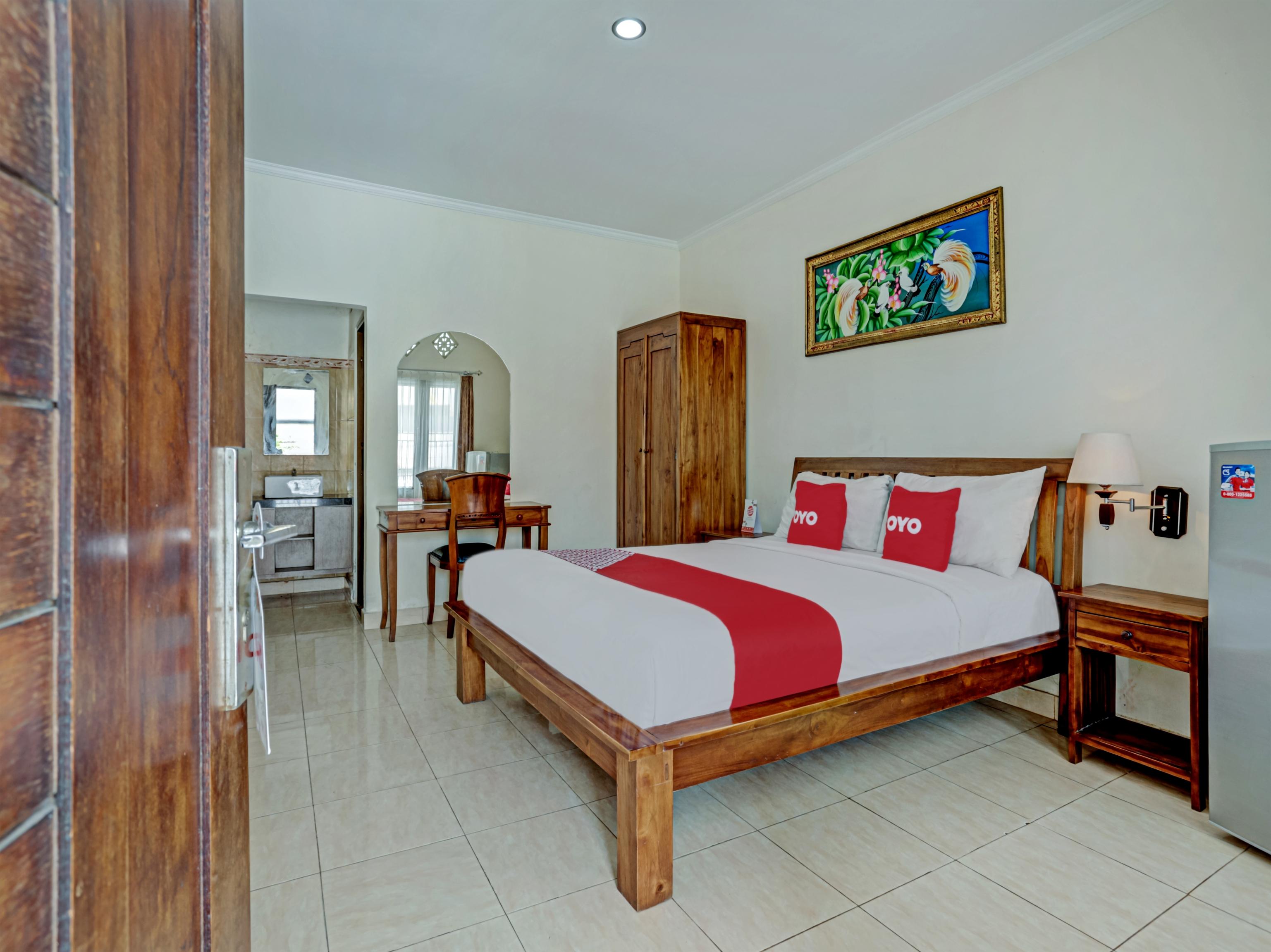Super Oyo 3904 Kiki Residence Bali Legian Esterno foto