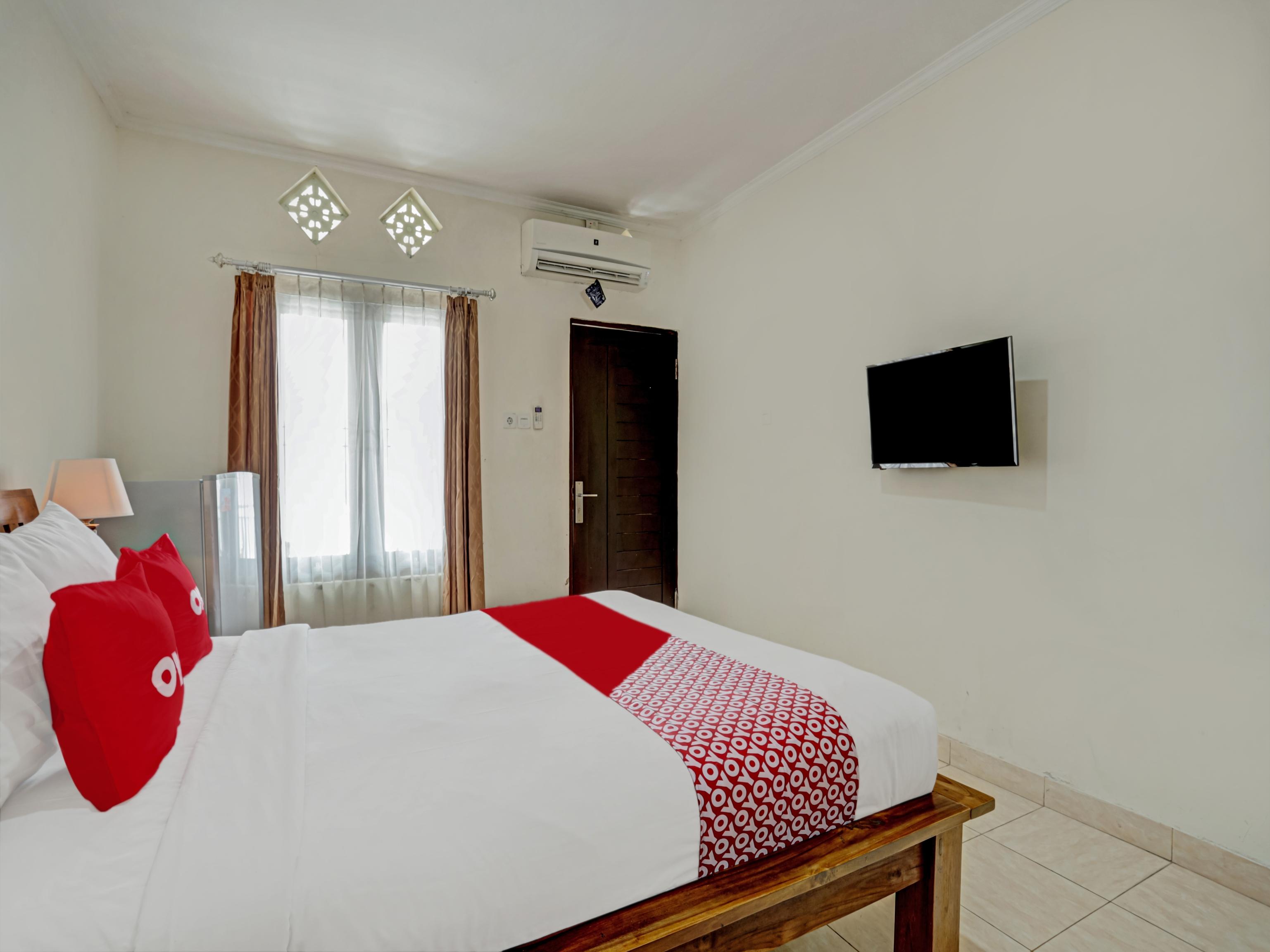 Super Oyo 3904 Kiki Residence Bali Legian Esterno foto