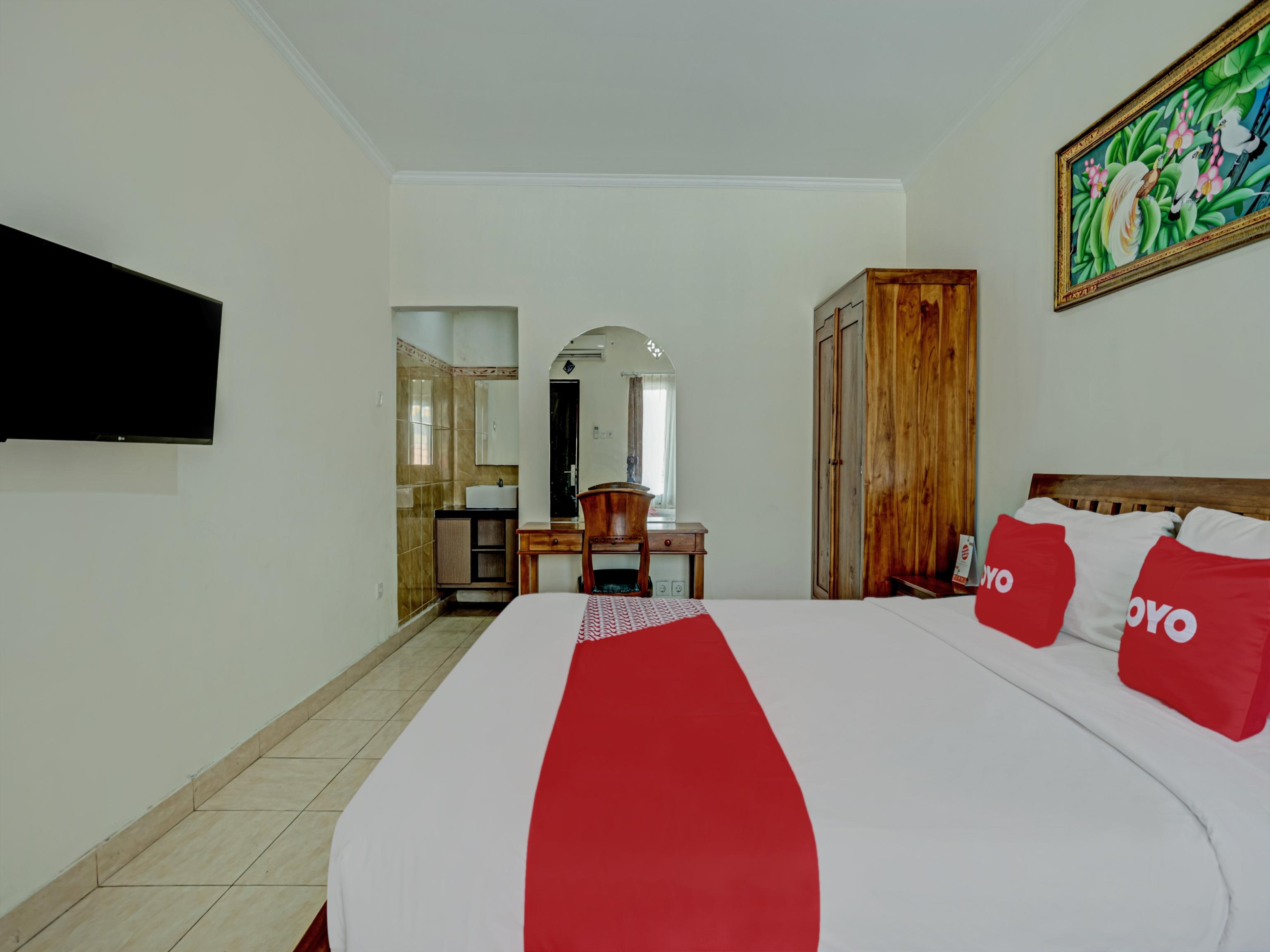 Super Oyo 3904 Kiki Residence Bali Legian Esterno foto
